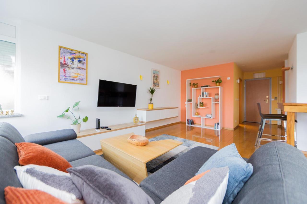 Apartman Bruna Self Check-In Osijek Ngoại thất bức ảnh